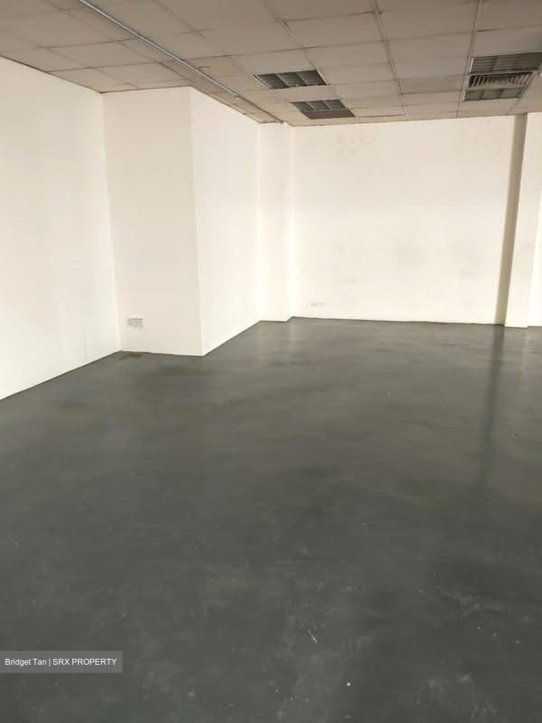 Upper Serangoon Shopping Centre (D19), Shop House #624913831